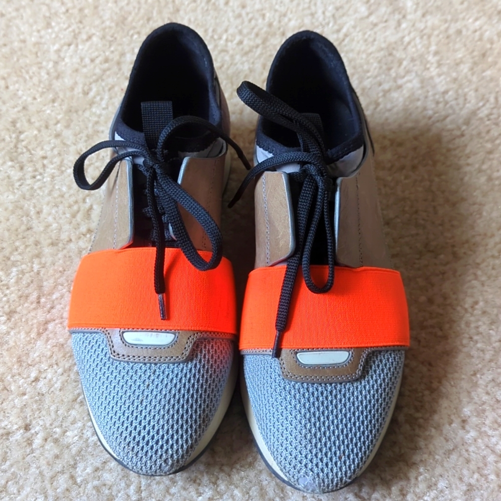 Balenciaga Leather Race Runner size 36